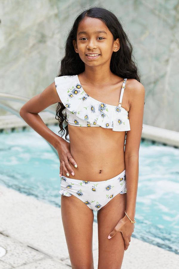 Girl Marina West Swim Float On Asymmetric Neck Two-Piece Set in Daisy Cream Mommy And Me Swimsuits Mother Daughter Swimwear