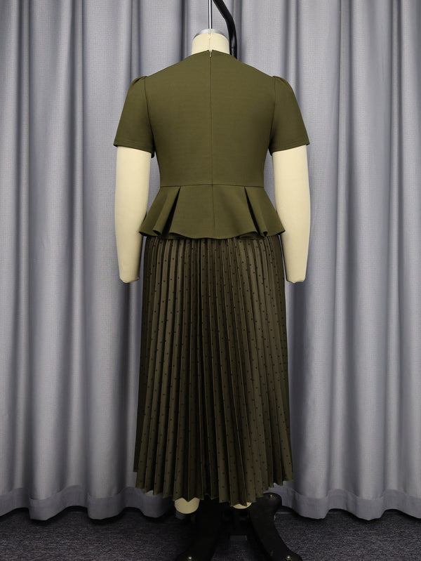 Plus Size Olive Green Short Sleeve Top & Pleated Skirt Set