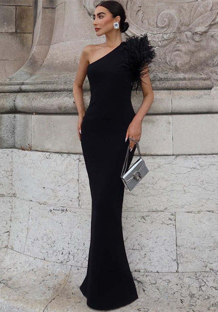 Slash Shoulder Feather Patchwork Evening Dress