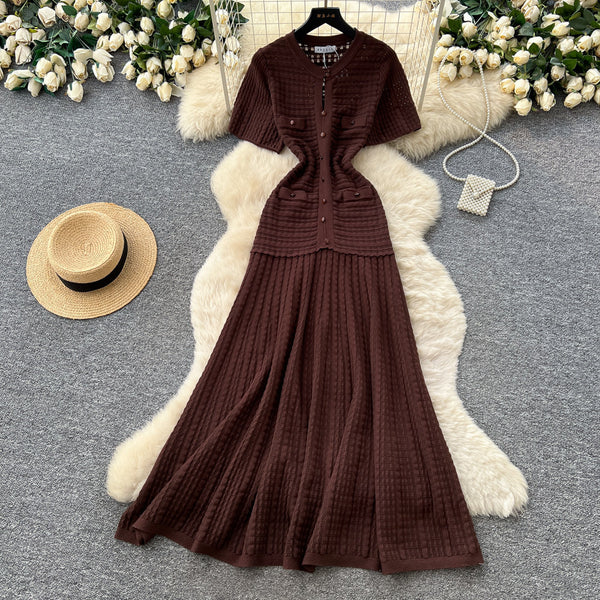 Short Sleeve High-Waisted Slim-Fit A-Line Dress for Career Wear
