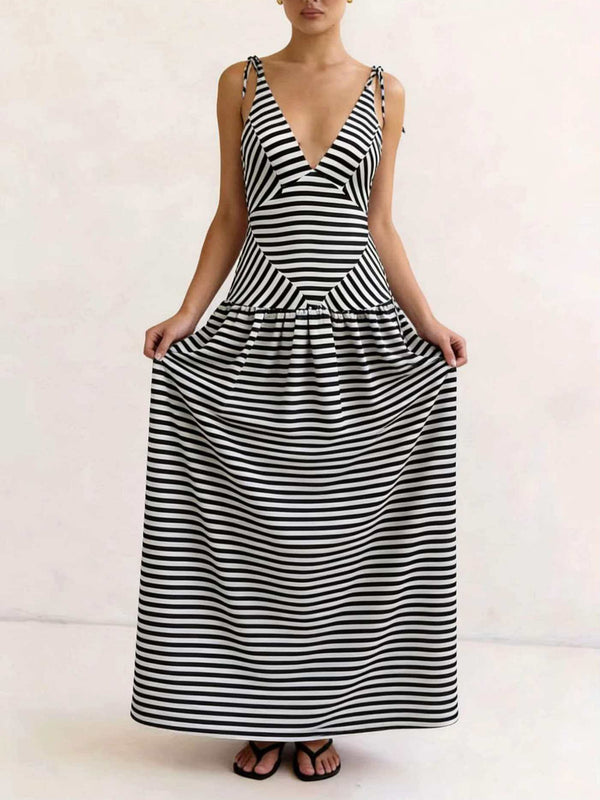 Black & White Striped Dress for Summer Holiday Vacations