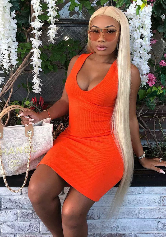 Solid Sleeveless Bodycon Dress