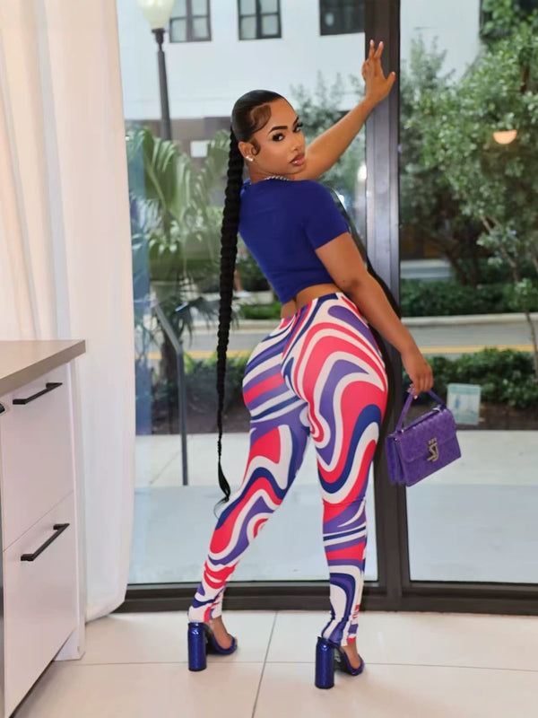 Letter Print Crop Top & Tie-Dye Pants Two-Piece Set for Casual Streetwear