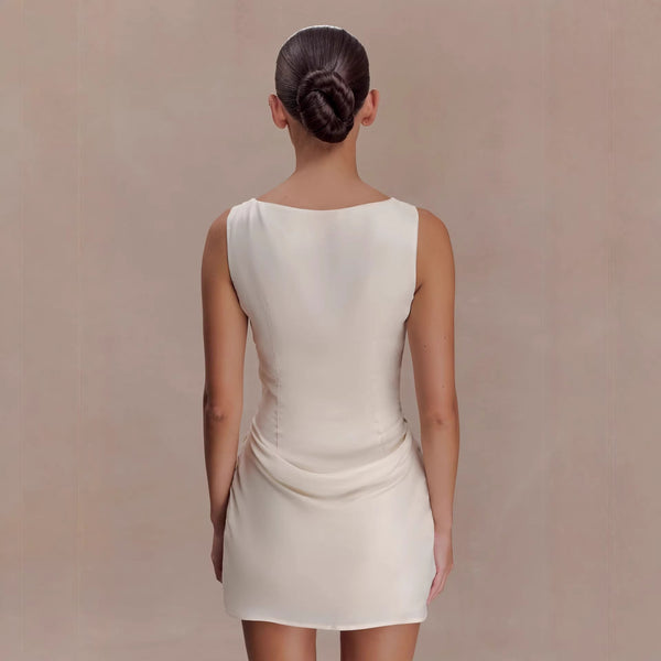 Women Sleeveless Pleated Backless Dress