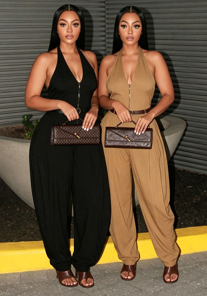 Solid Halter Neck Zipper Jumpsuit for Casual Wear