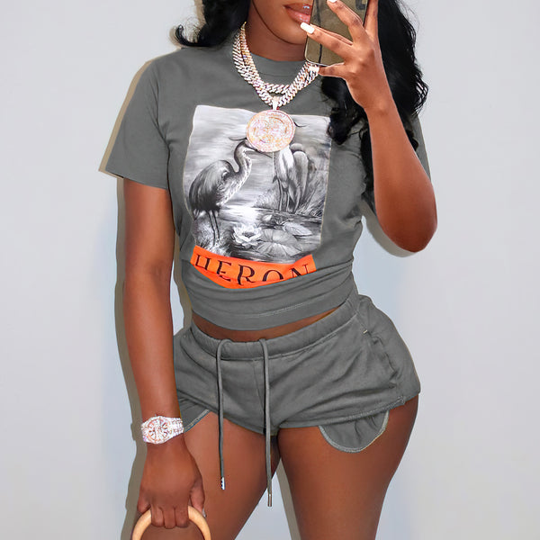 High-Waist Crop Top & Shorts Two-Piece Set for Summer Wear