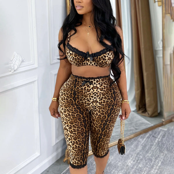 Leopard Lace Bra & Capri Pants Lingerie Set for Intimate Wear