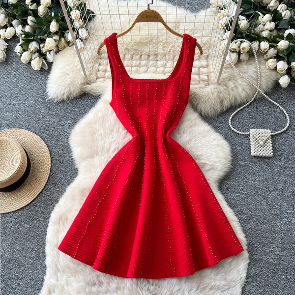 Pearl-Detail Sleeveless A-Line Knitted Mini Dress for Summer Formal Events