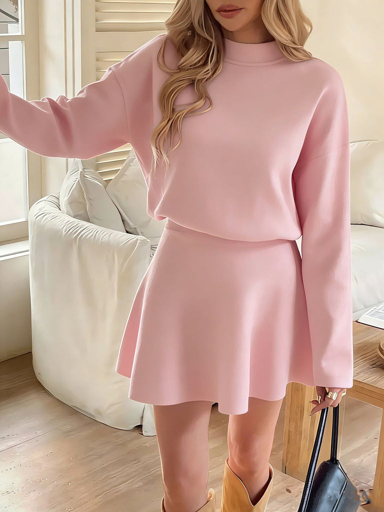 Long Sleeve High-Neck Pleated Knit Skirt