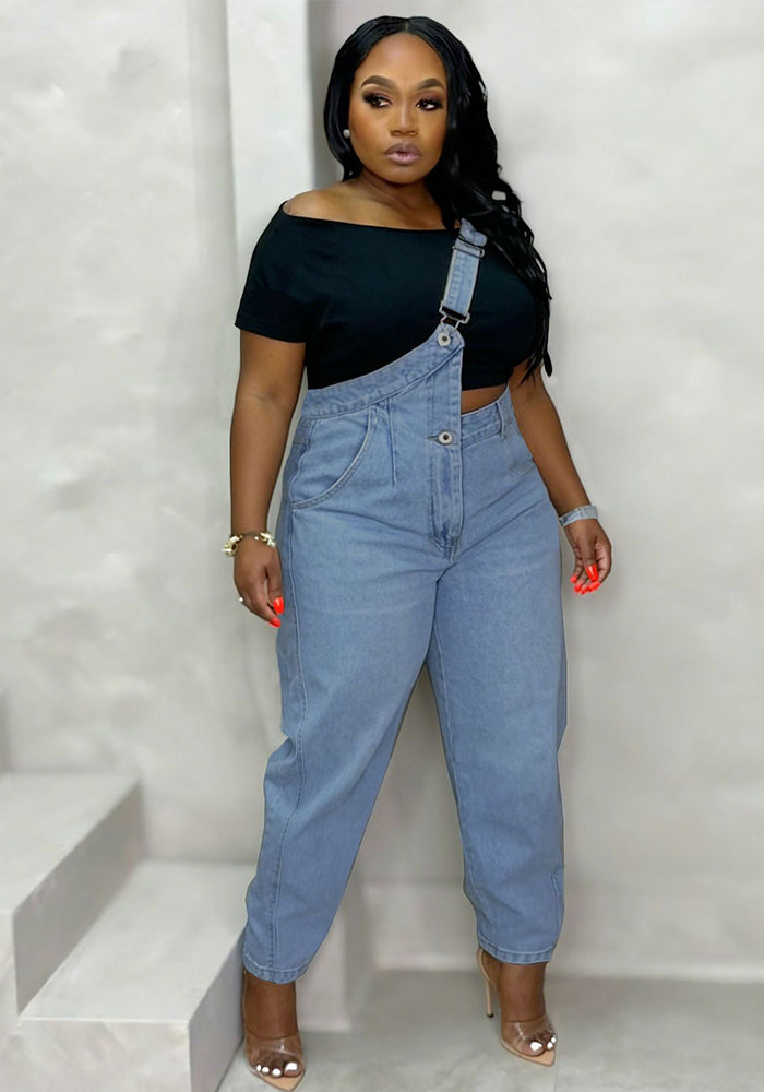 Asymmetrical Strap Straight Denim Jeans for Streetwear