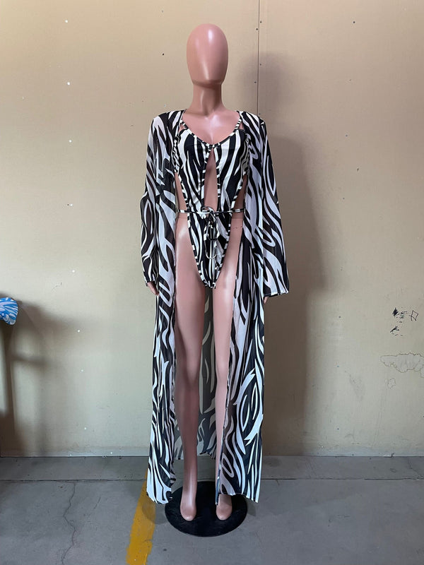 Printed Cape Two-Piece Swimsuit Set for Beachwear