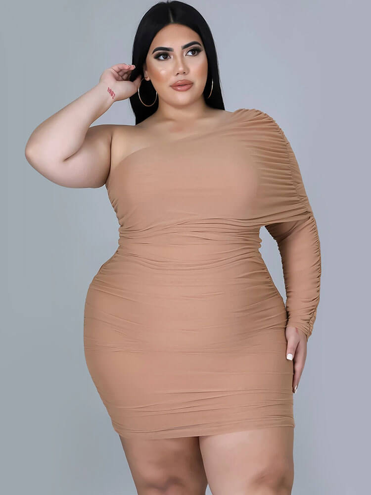 Plus Size One Shoulder Long Sleeve Mini Dress